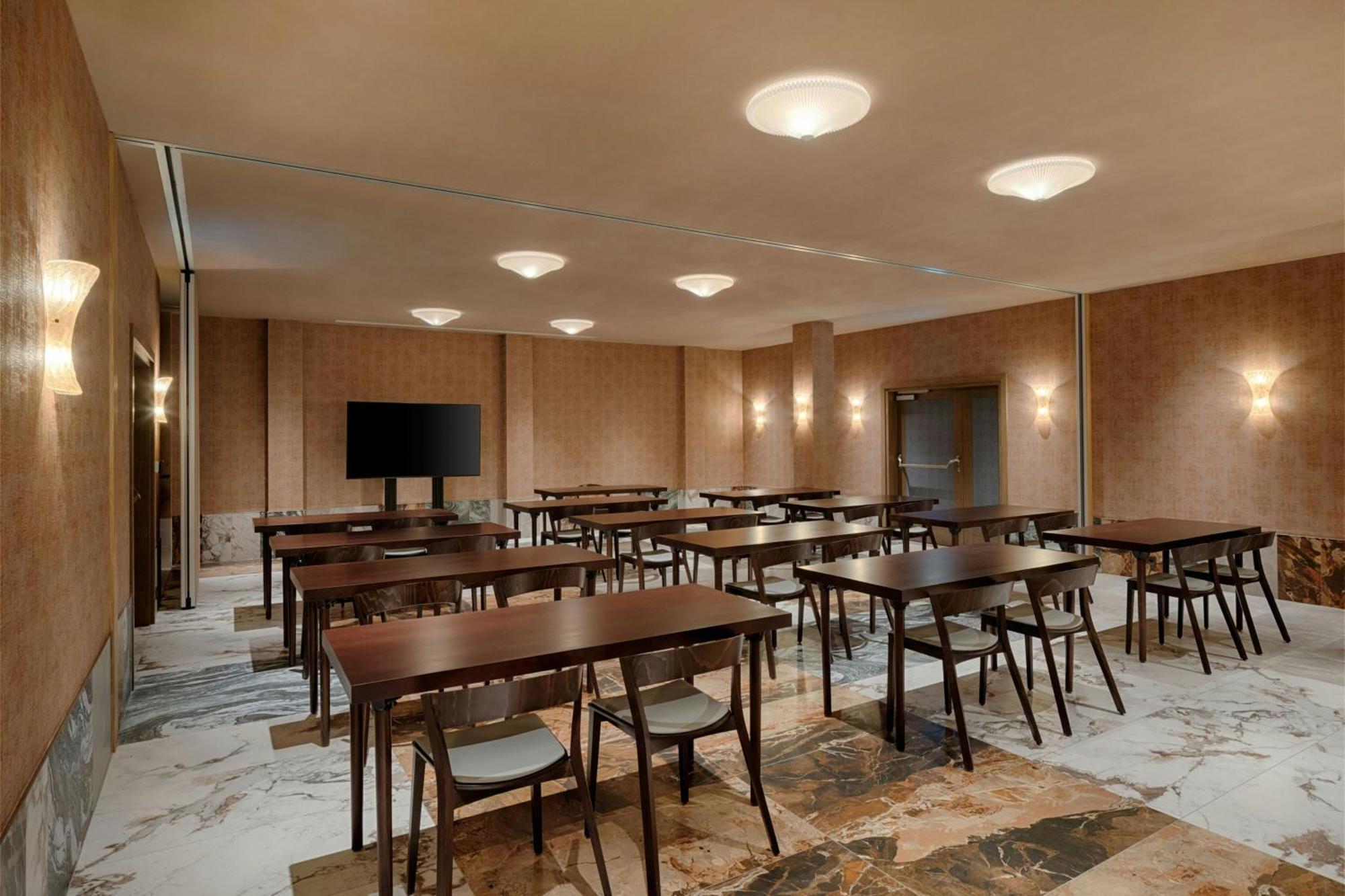 Stradom House, Autograph Collection Hotel Krakau Buitenkant foto